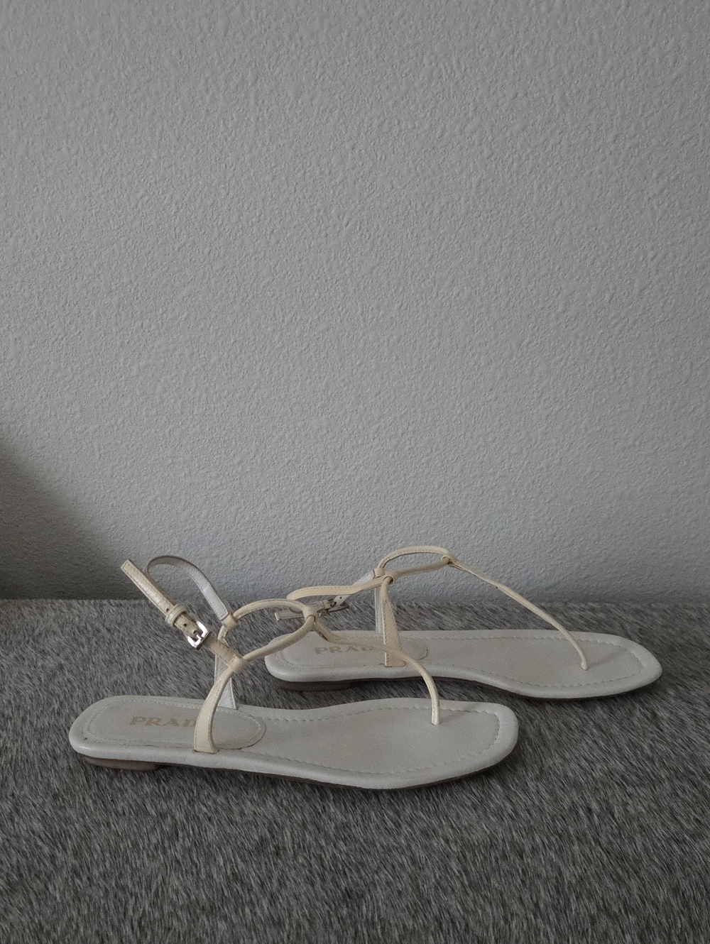 Prada White Leather Minimalist T-Strap Flat Sandals Size EU 36 US 6 - Picture 9 of 10